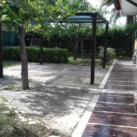 Case E Giardini *